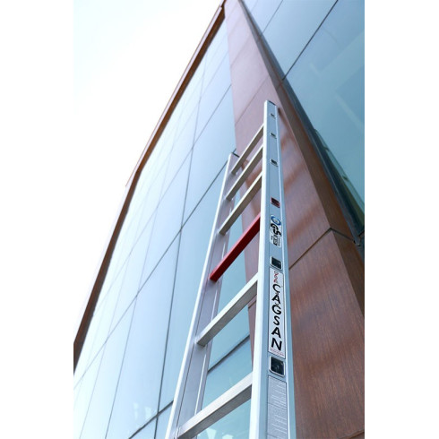 ECHELLE EN ALUMINIUM 5 M 17 MARCHES